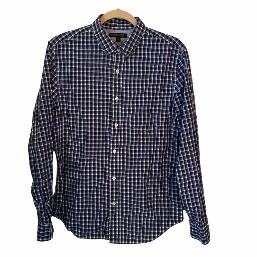 Banana Republic tailored fit Medium